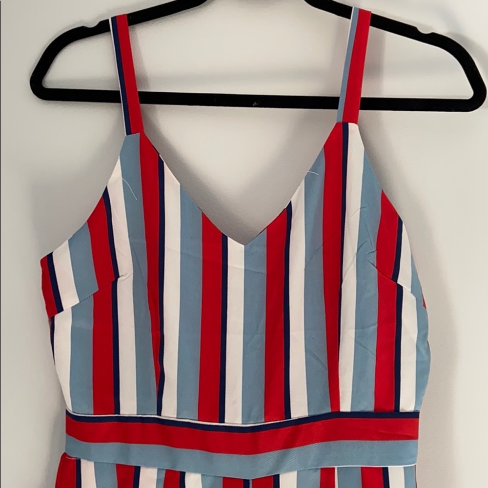 Jumpsuit - Picture 3 of 7